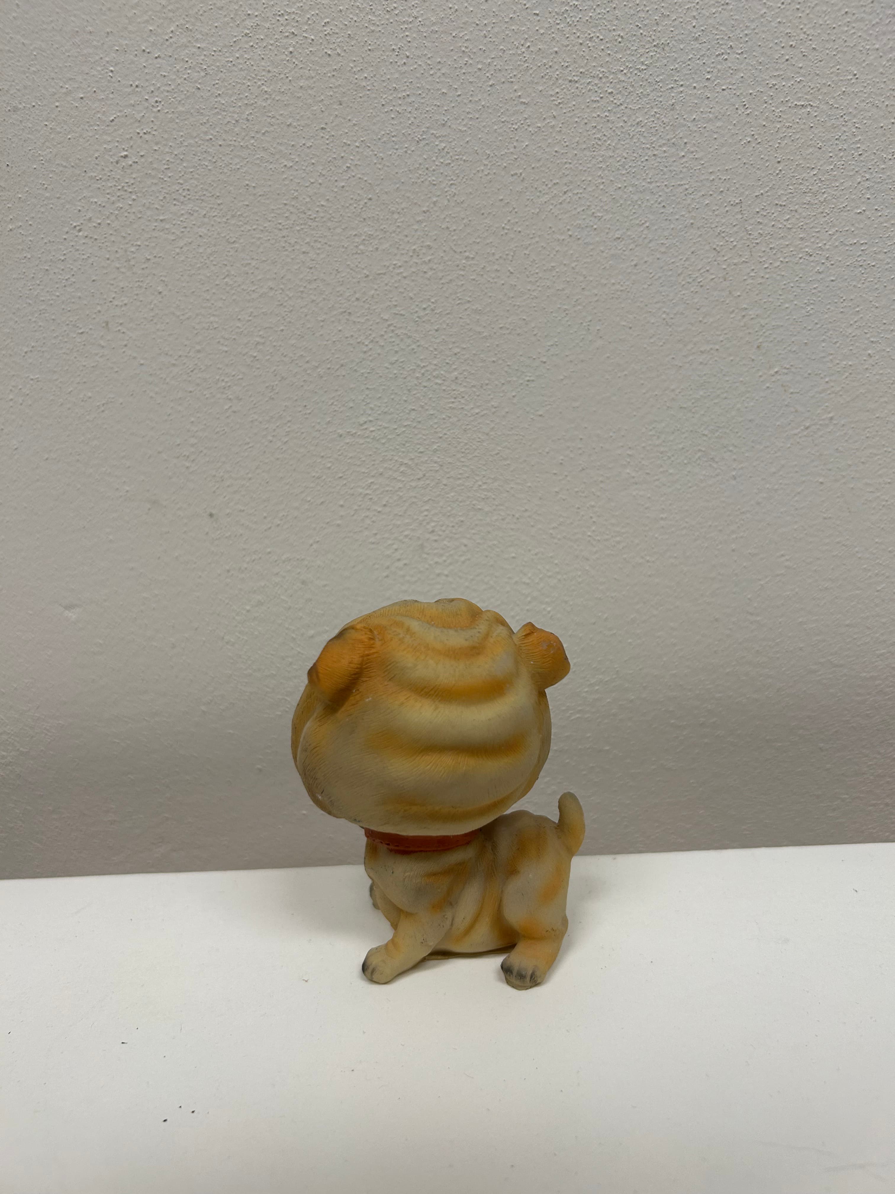 Shar Pei štěně — figurka 2