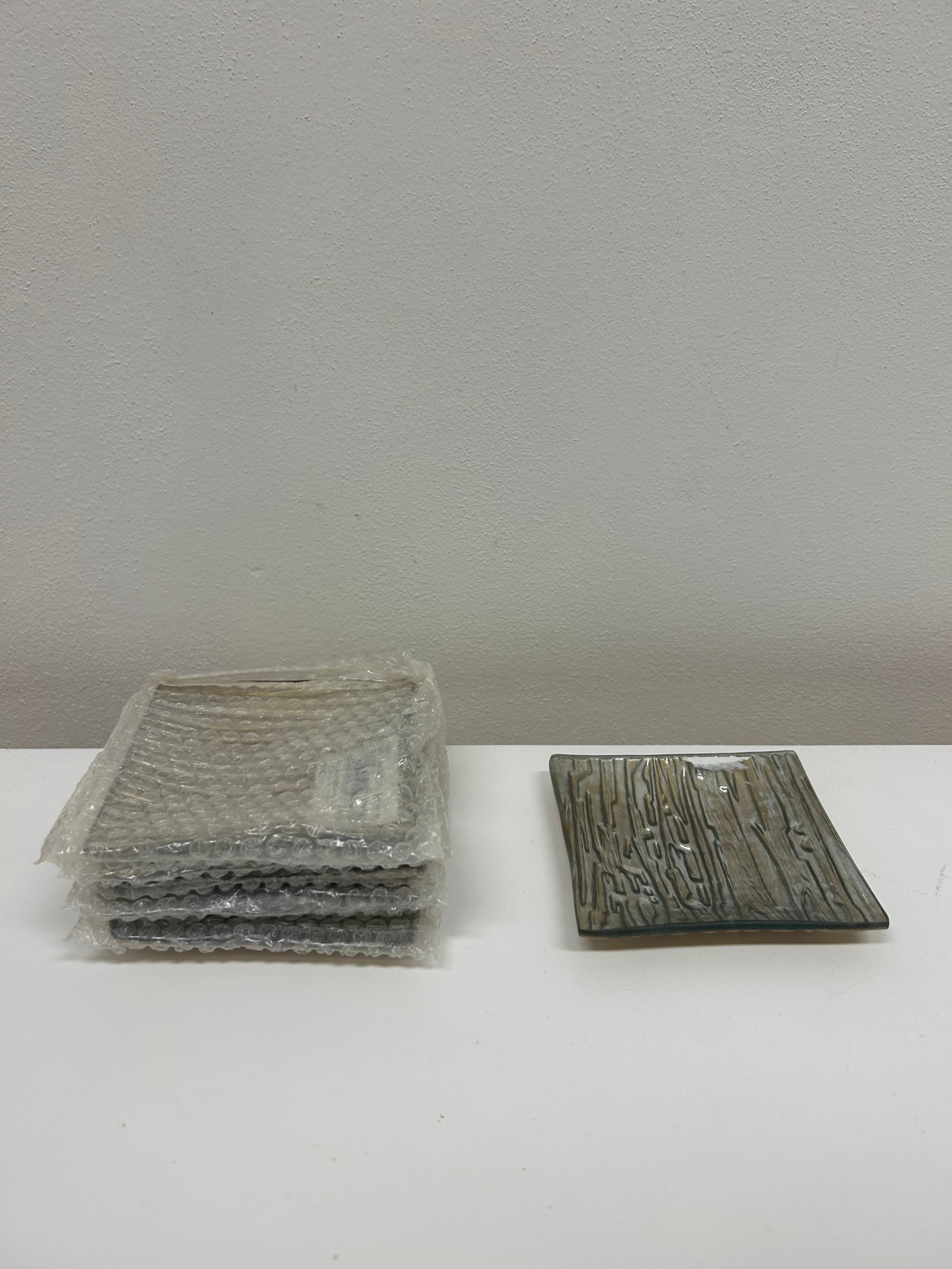 Keramický podtácek s imitací dřeva