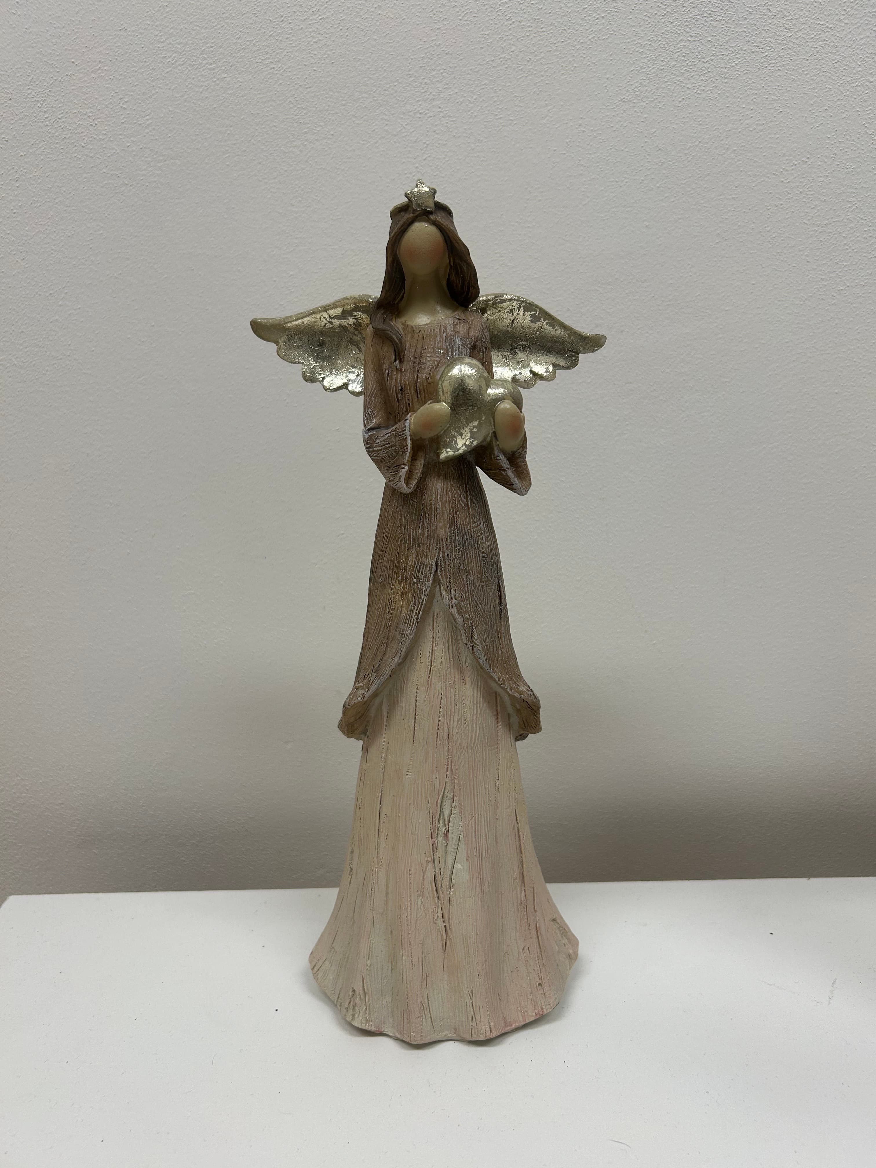 Andílek se stříbrnými křídly