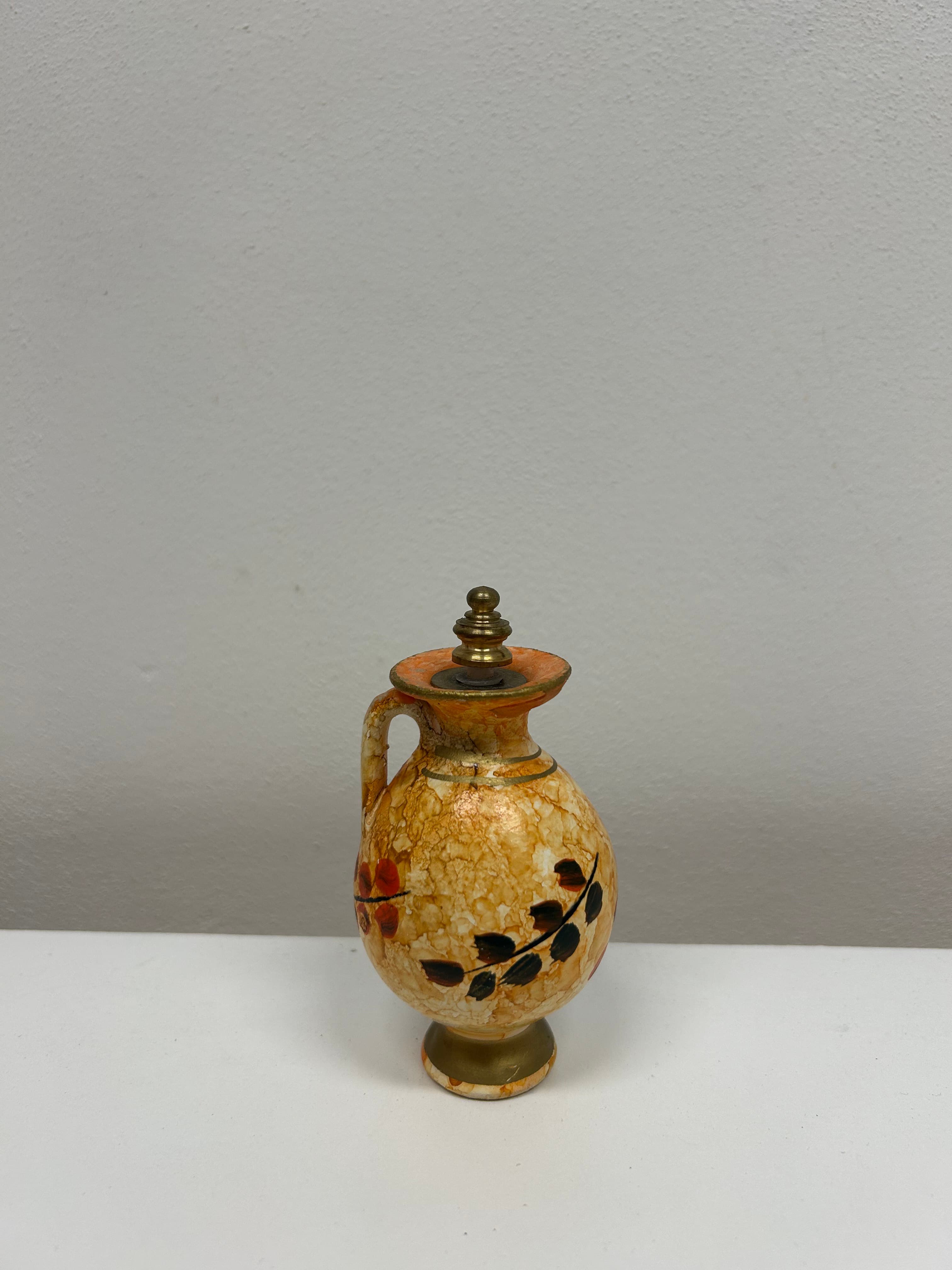 Řecká keramická amfora s víčkem 2